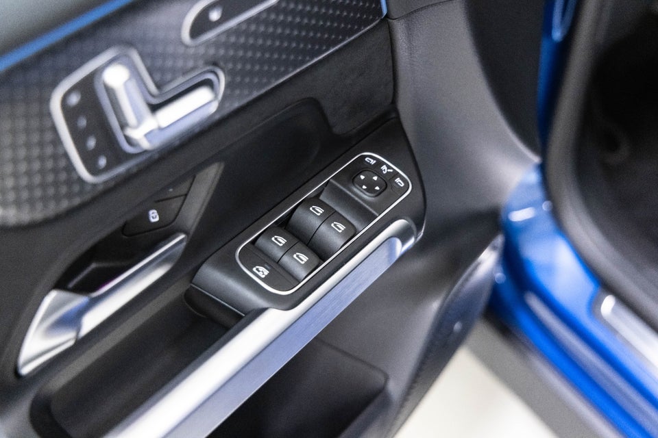 Mercedes EQB250+ AMG Premium 7prs 5d