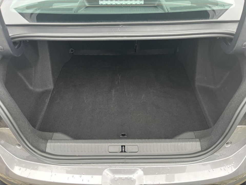 Citroën ë-C4 X 54 Plus 4d