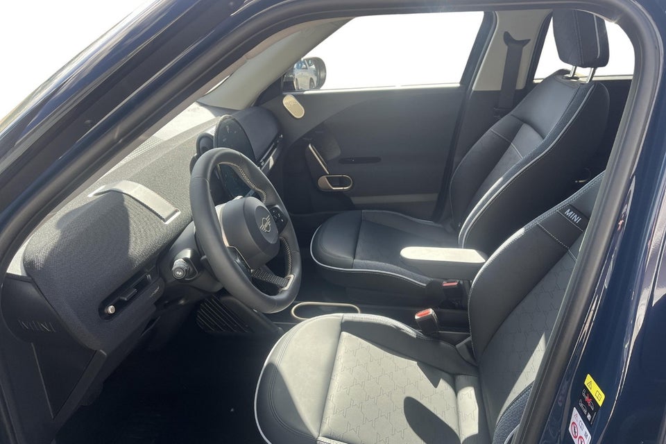 MINI Aceman E Classic Trim L 5d