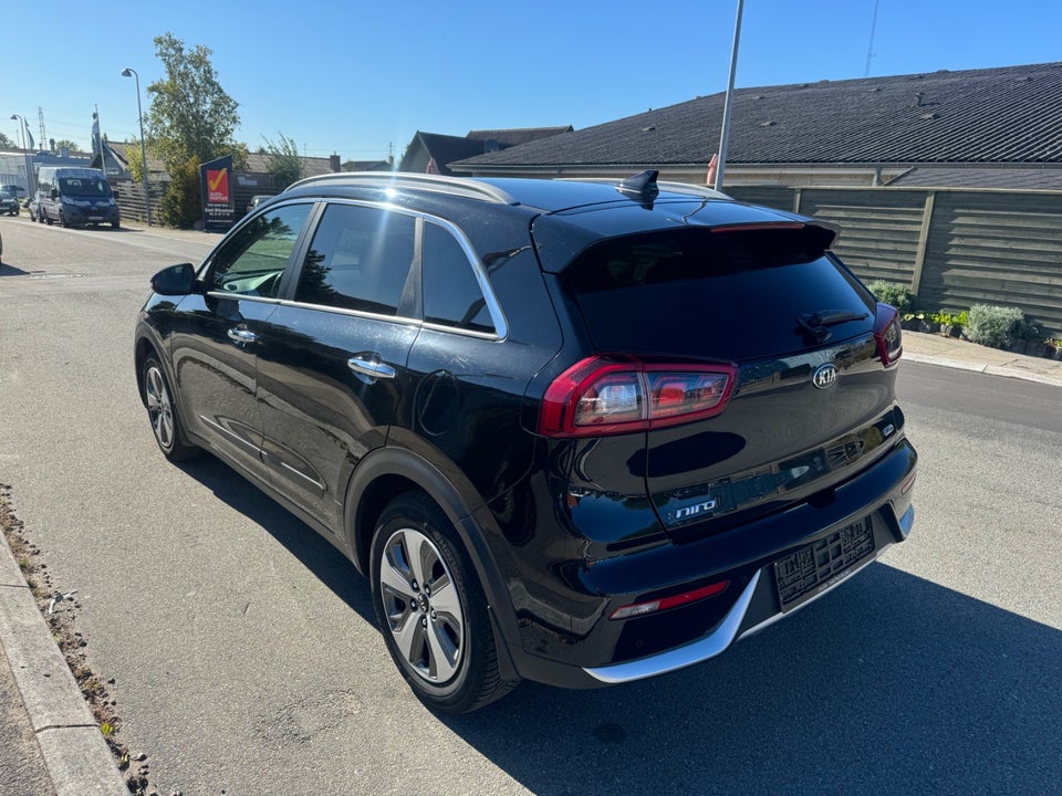 Kia Niro 1,6 PHEV Advance DCT 5d