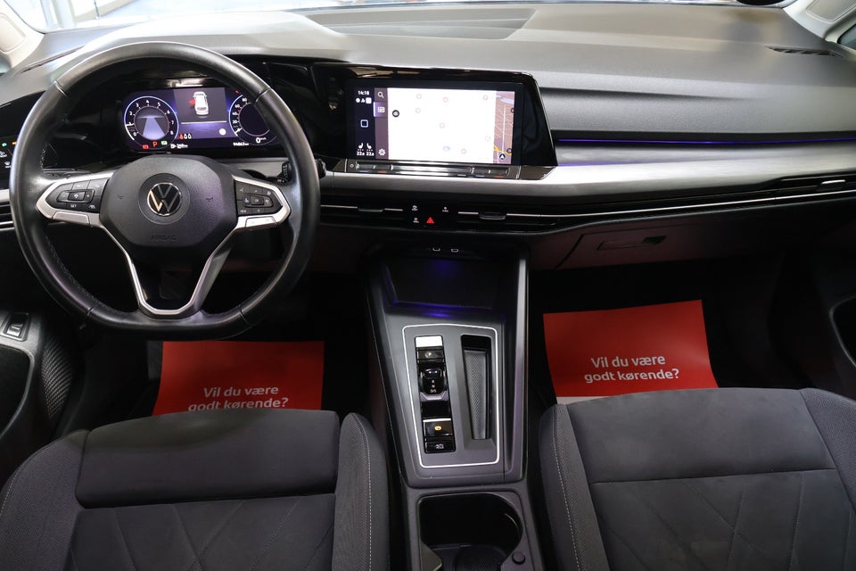 VW Golf VIII 1,5 eTSi 150 Style Variant DSG 5d