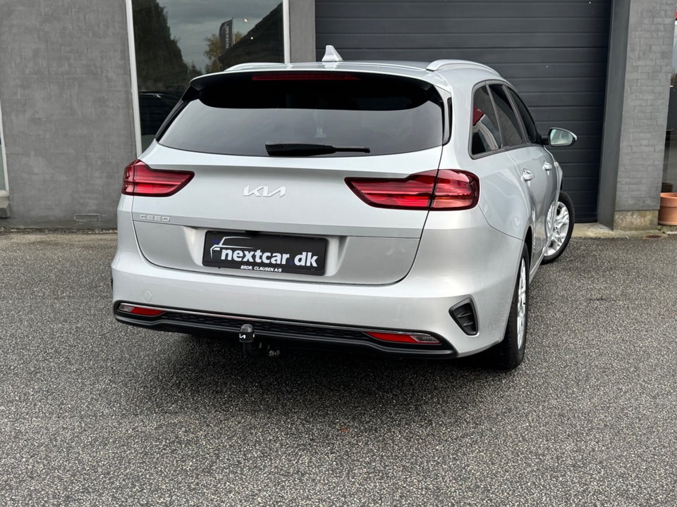 Kia Ceed 1,5 T-GDi Prestige SW 5d