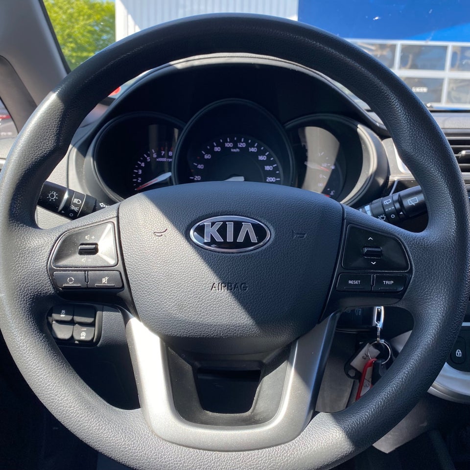 Kia Rio 1,2 CVVT Style+ Limited 5d