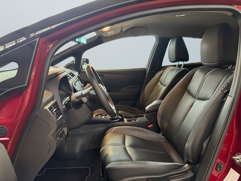 Nissan Leaf 59 e+ Tekna 5d