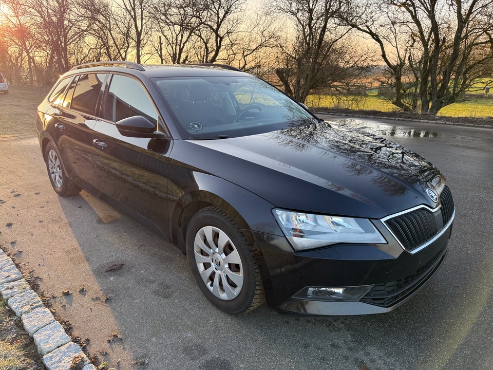 Skoda Superb 1,4 TSi 150 Active Combi 5d