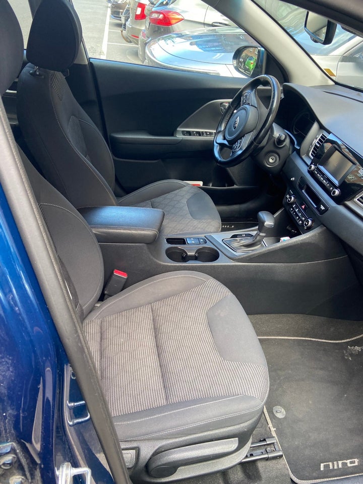 Kia Niro 1,6 HEV Comfort DCT 5d