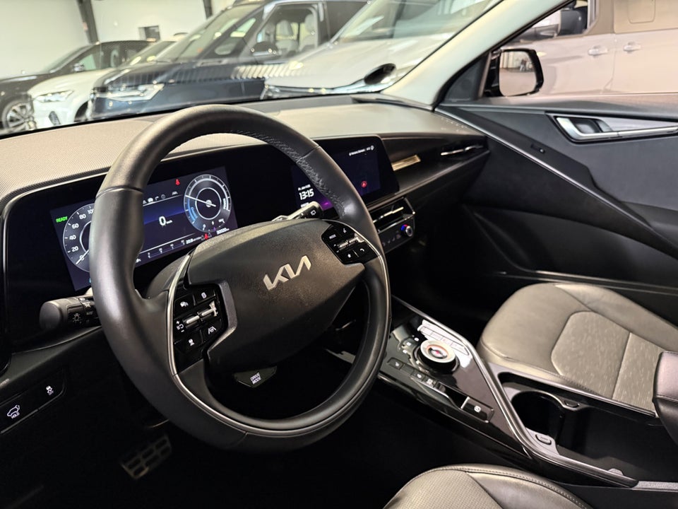 Kia Niro 64 EV Upgrade 5d