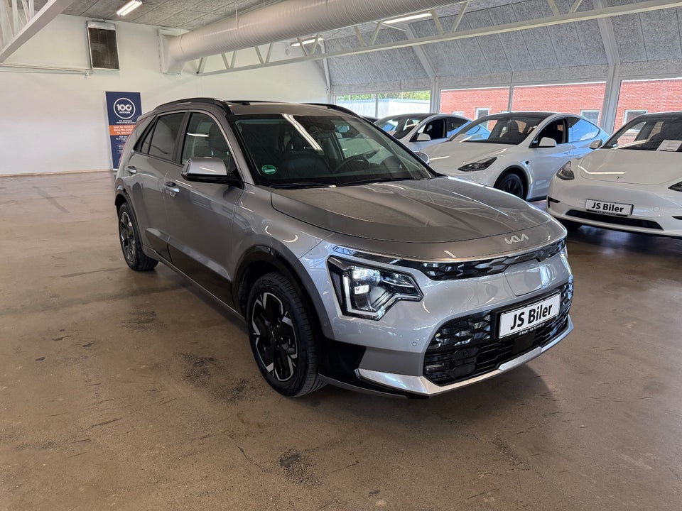 Kia Niro 64 EV Upgrade 5d