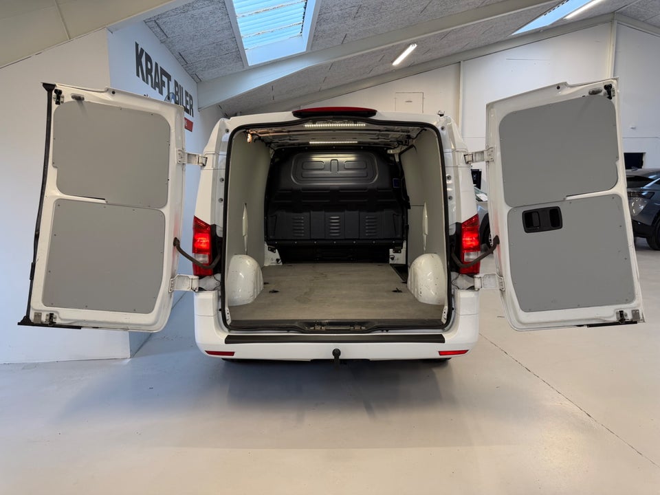 Mercedes Vito 114 2,0 CDi Kassevogn aut. L RWD