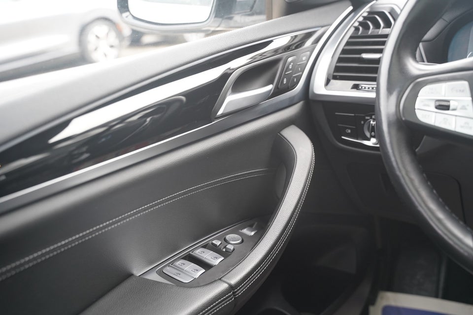 BMW iX3 Inspiring 5d