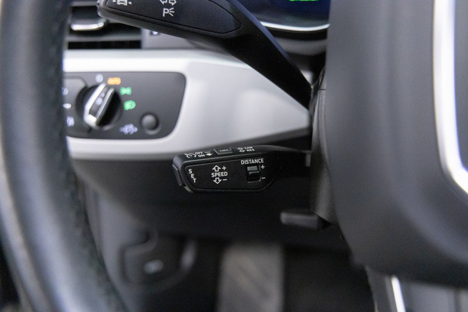 Audi A4 40 TFSi Prestige plus Avant S-tr. 5d