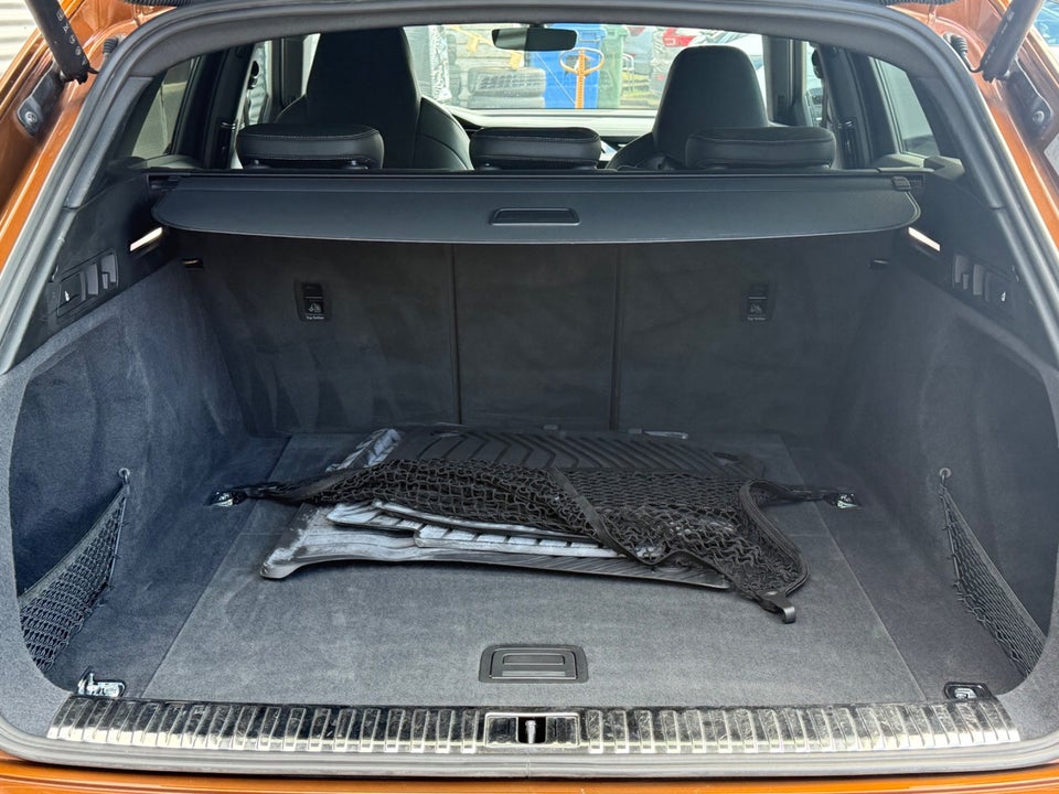 Audi e-tron S quattro 5d