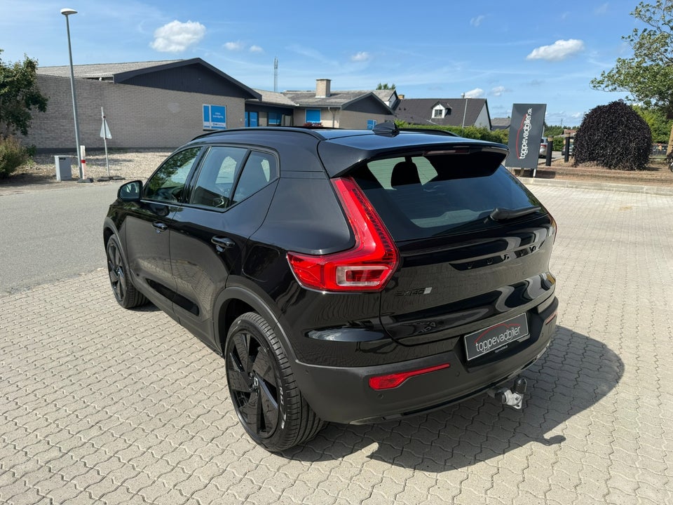 Volvo EX40 Extended Range Ultra Black Edition 5d