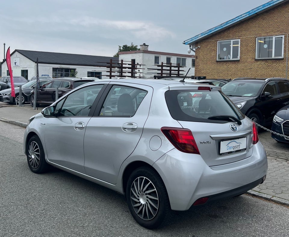 Toyota Yaris 1,5 Hybrid H2 e-CVT 5d