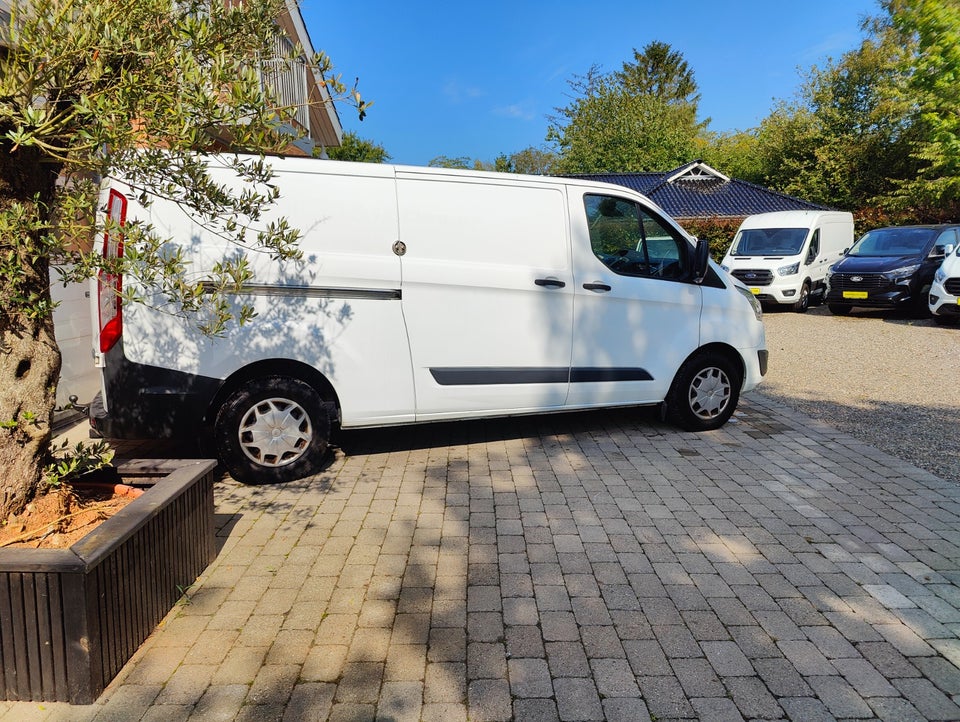 Ford Transit Custom 310L 2,0 TDCi 130 Trend