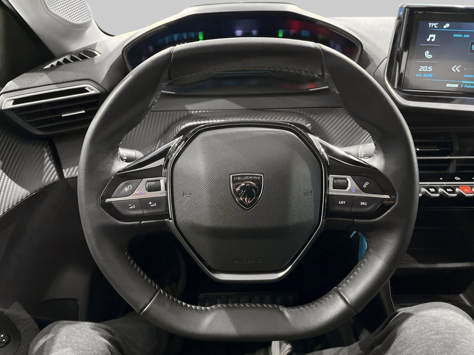 Peugeot e-208 50 Style 5d