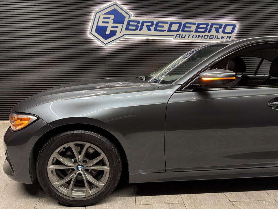 BMW 320d 2,0 Sport Line aut. 4d