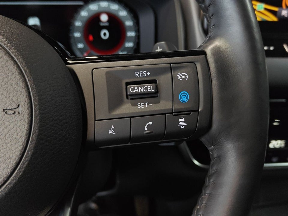 Nissan Qashqai 1,3 mHEV Tekna+ X-tr. 5d