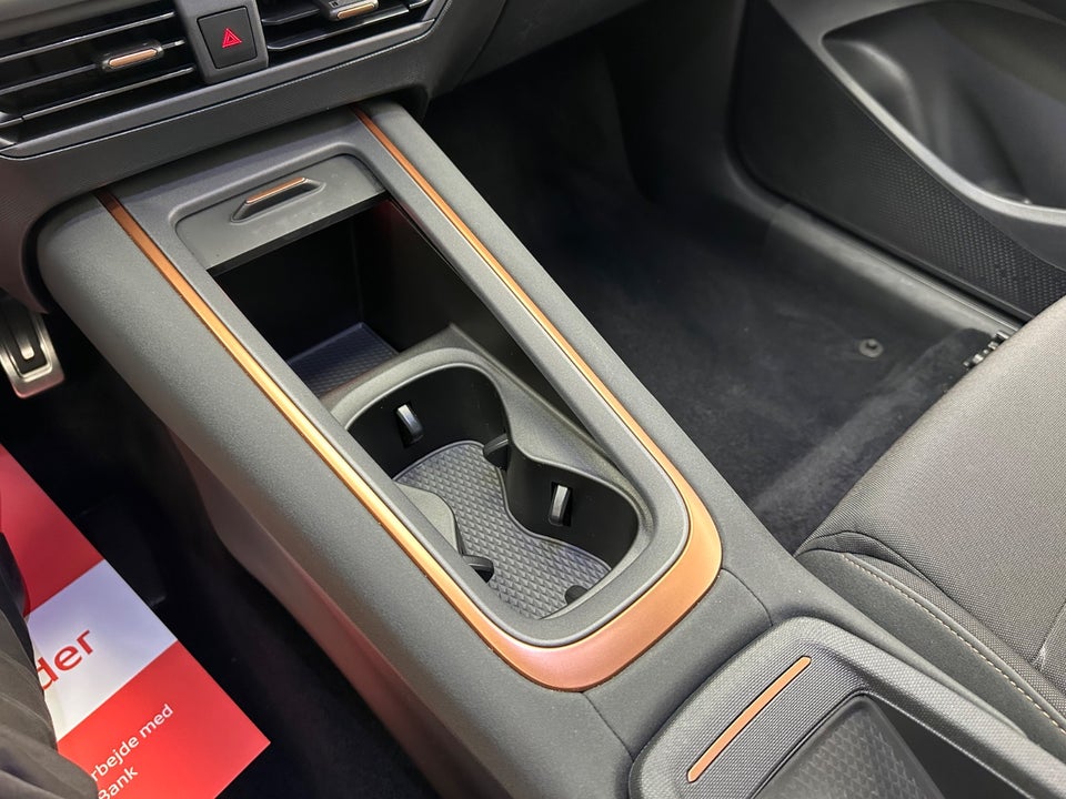 Cupra Born 58 High 5d
