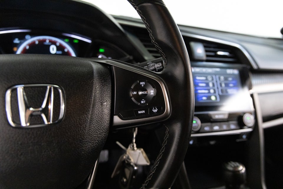 Honda Civic 1,5 VTEC Turbo Elegance 5d