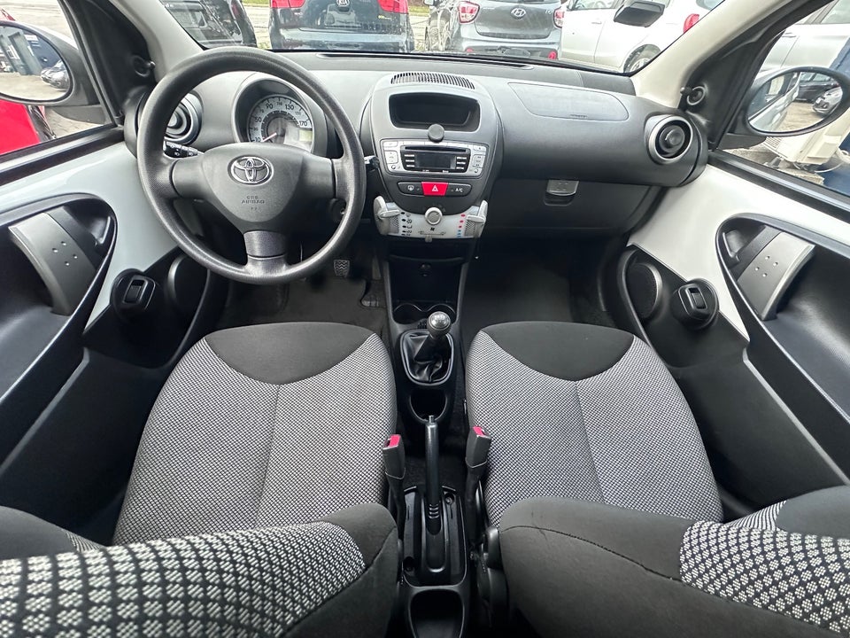 Toyota Aygo 1,0 VVT-i T1 5d