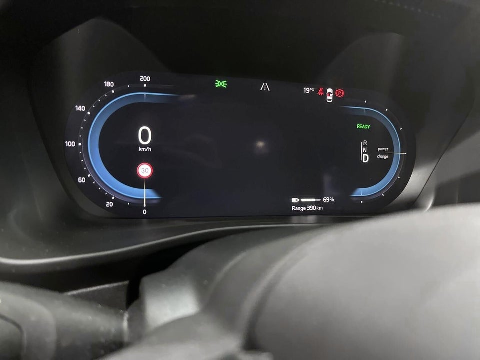 Volvo XC40 ReCharge Extended Range Ultimate 5d