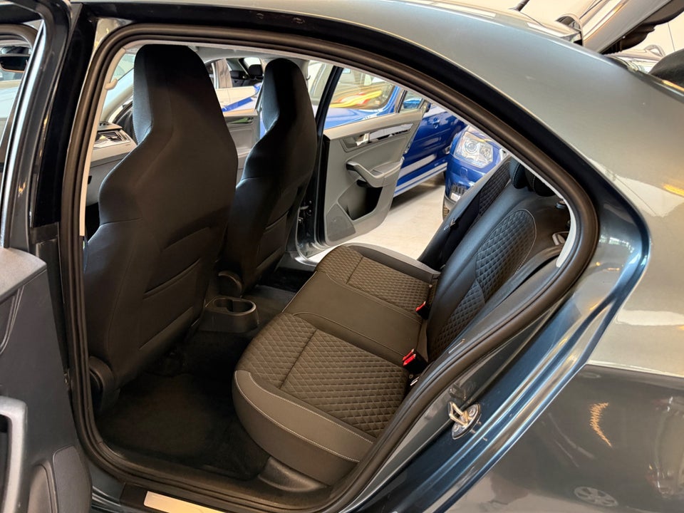 Skoda Rapid 1,0 TSi 110 Ambition DSG 5d