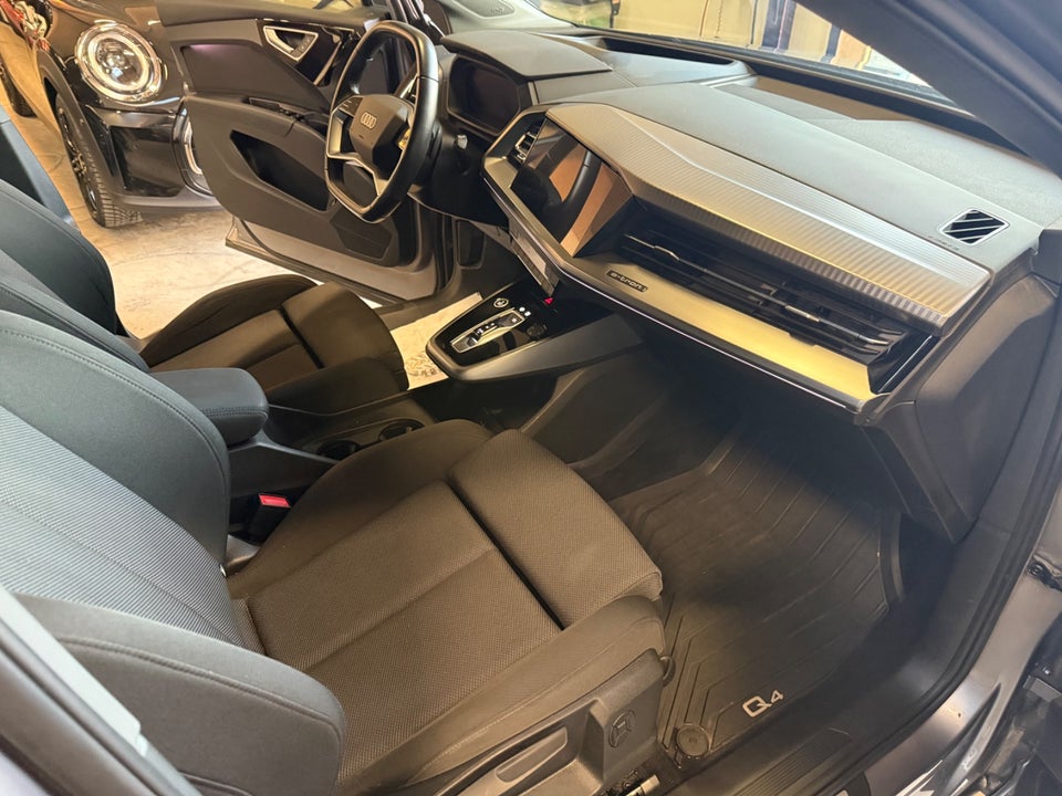 Audi Q4 e-tron 40 Advanced S-line 5d