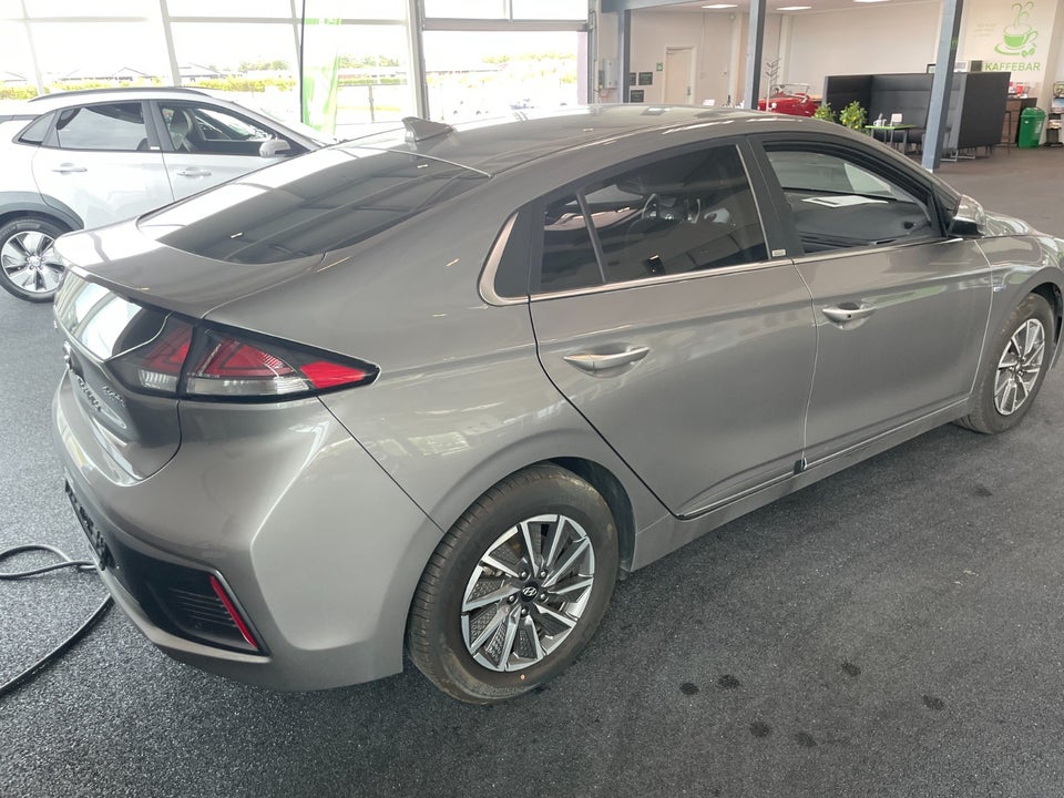 Hyundai Ioniq EV Premium 5d