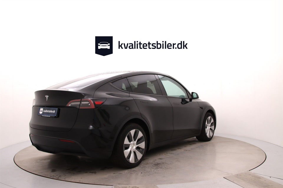 Tesla Model Y RWD 5d