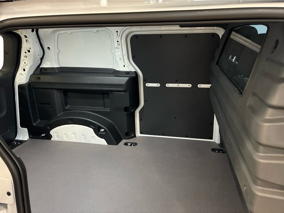 VW ID.Buzz 79 Cargo Comfort+ 4Motion