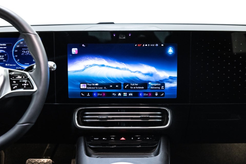 Mercedes CLA250+ electric Progressive Premium 4d