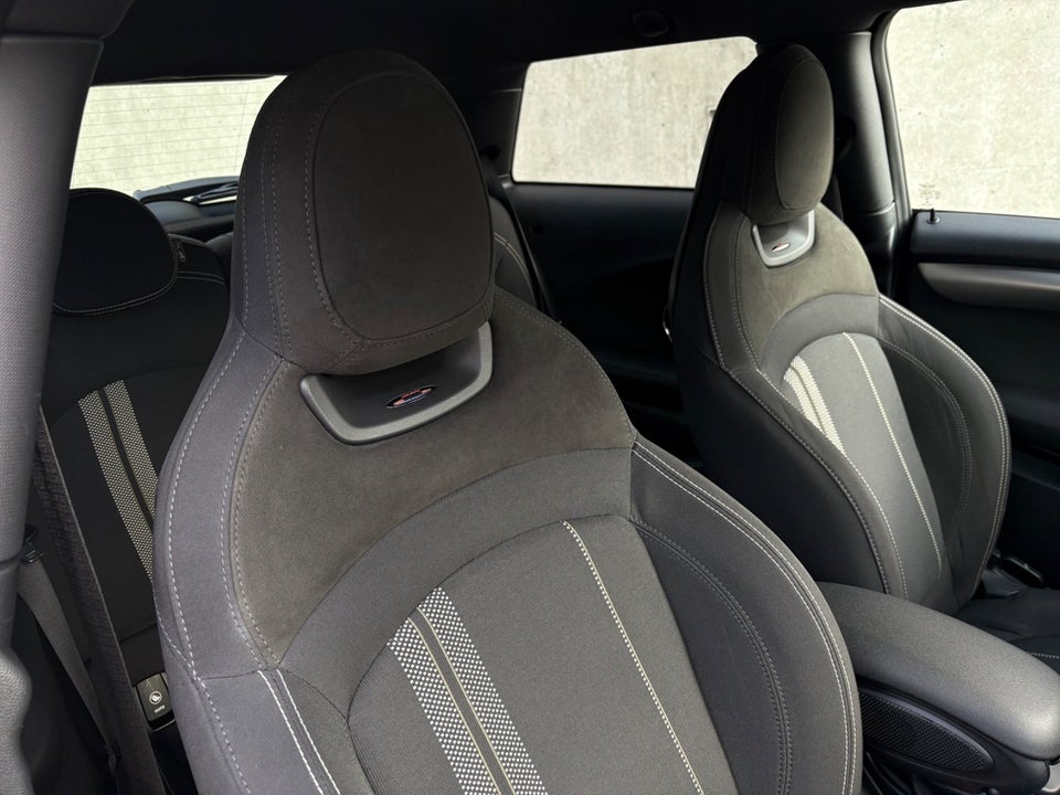 MINI Cooper S 2,0 JC Works aut. 3d