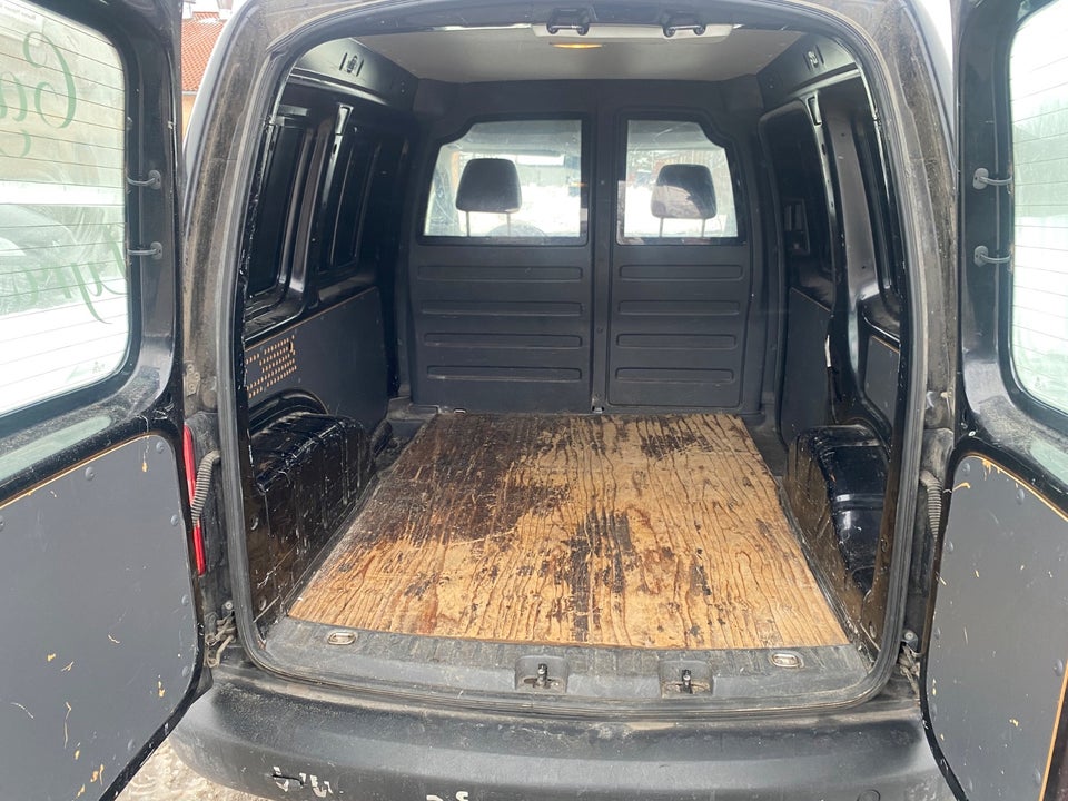 VW Caddy 1,6 TDi 75 BMT Van 4d