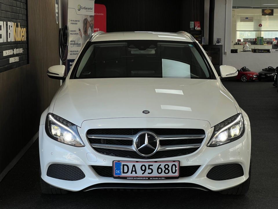 Mercedes C250 d 2,2 AMG Line stc. aut. 5d