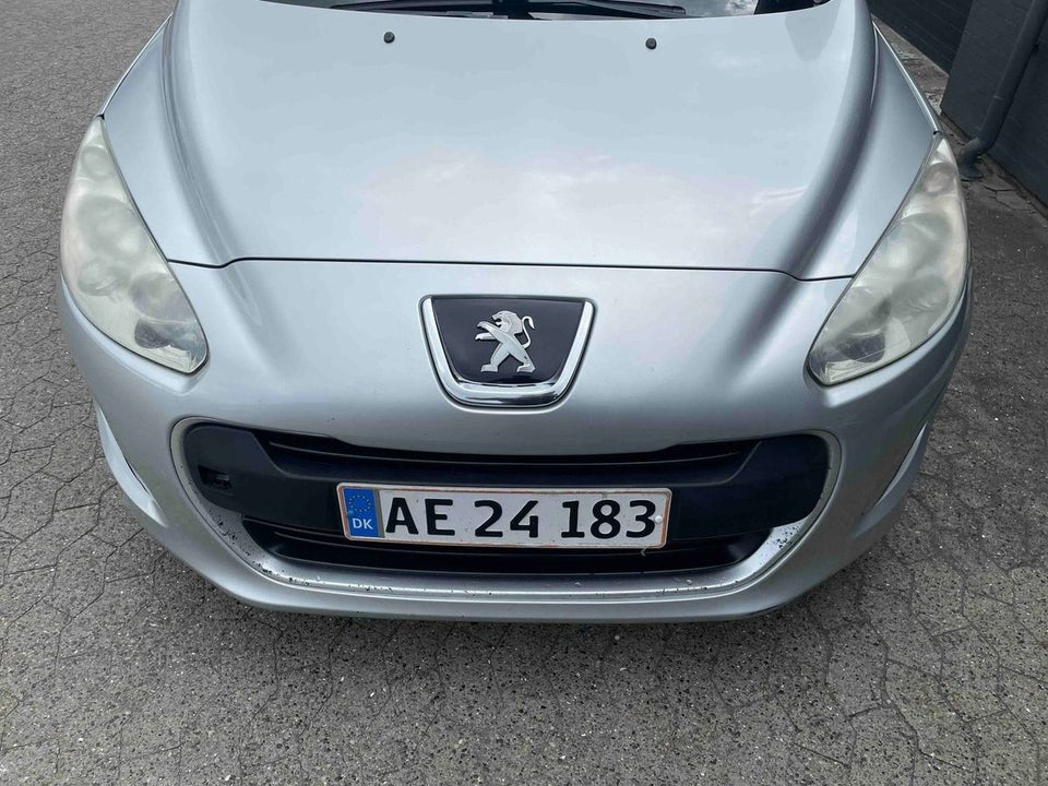 Peugeot 308 1,6 e-HDi 112 Access stc. ESG 5d