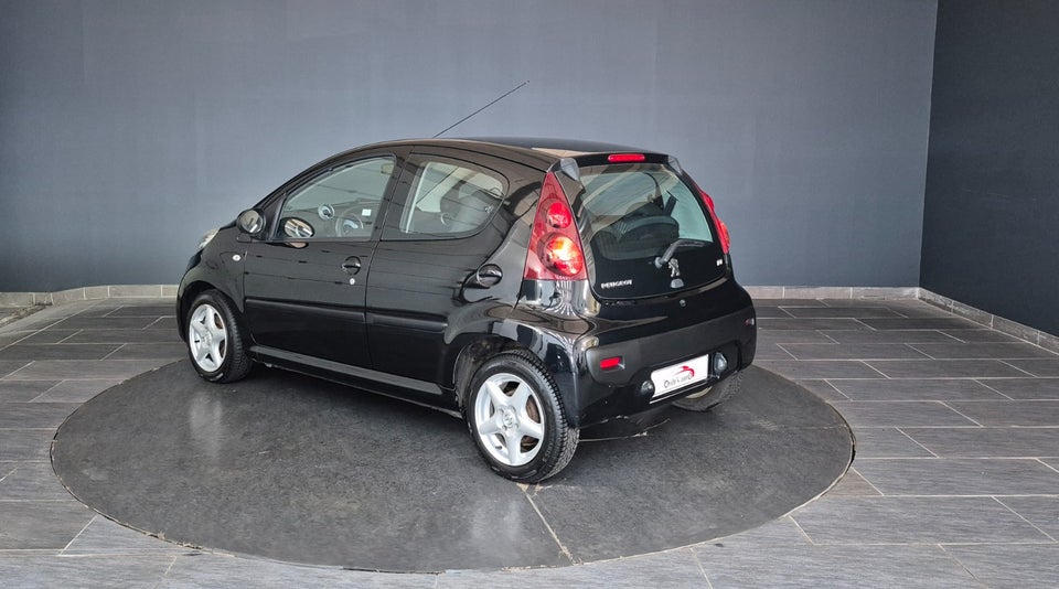 Peugeot 107 1,0 Champion Air 5d