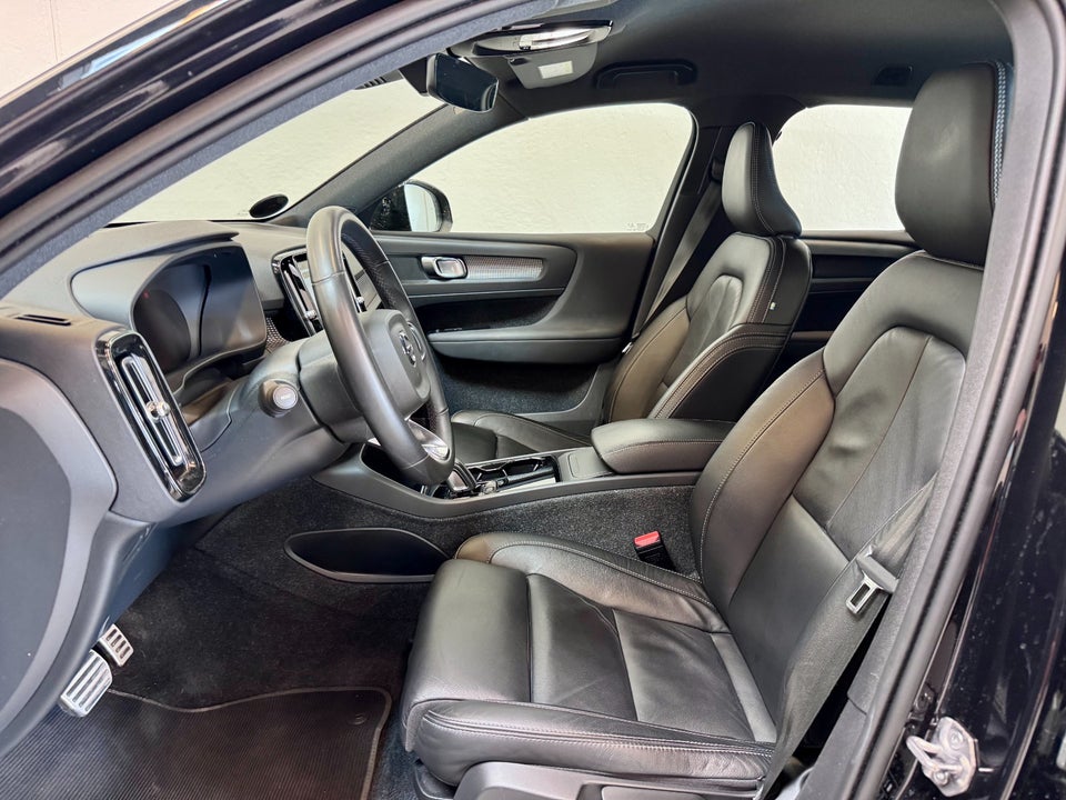 Volvo XC40 P8 ReCharge Twin R-Design 5d