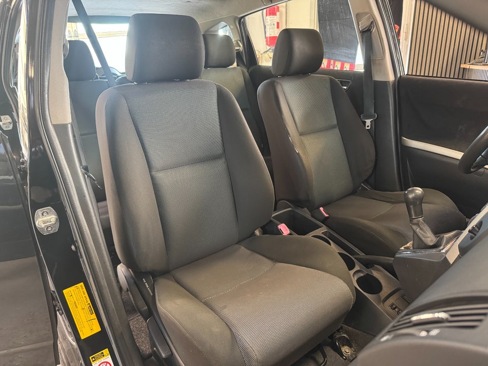 Toyota Corolla Verso 1,8 Sol 5d