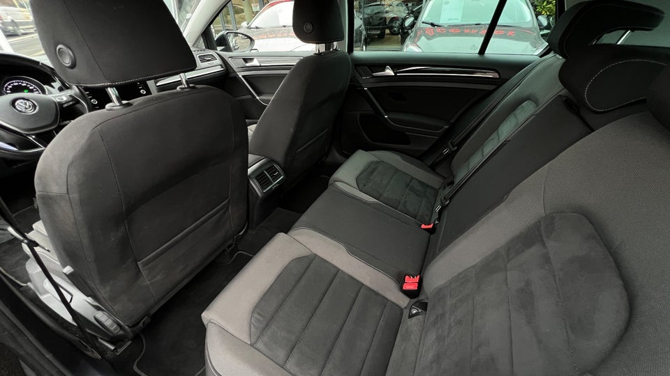 VW Golf VII 1,4 TSi 150 Highline DSG 5d