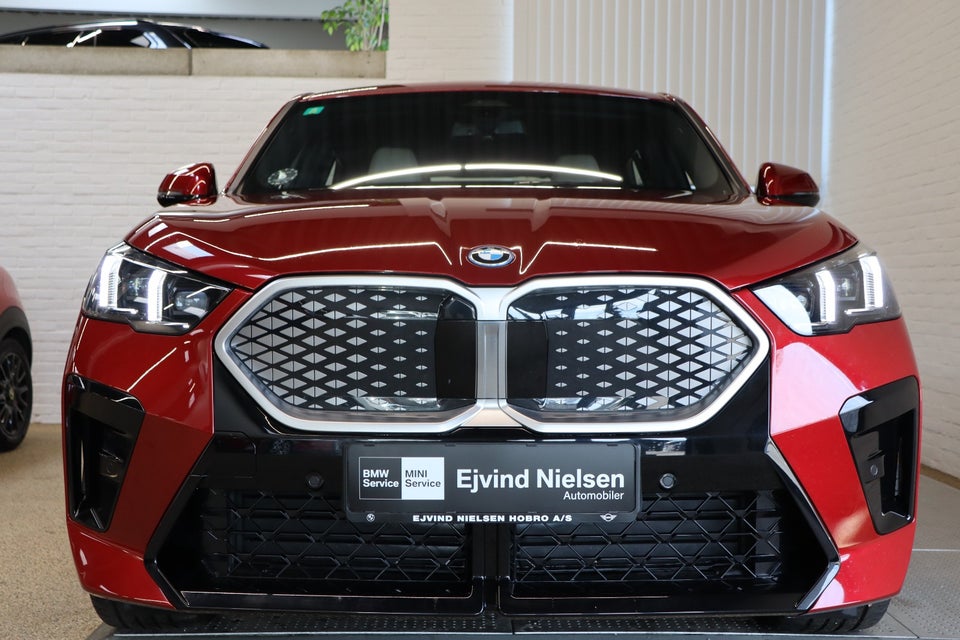 BMW iX2 eDrive20 M-Sport 5d