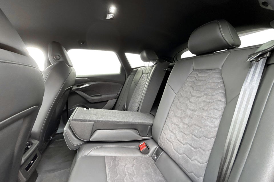 Audi A6 e-tron S-line plus performance Avant 5d