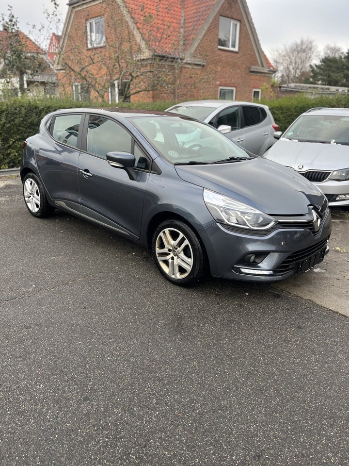 Renault Clio IV 0,9 TCe 90 Zen 5d