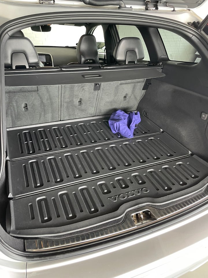 Volvo XC60 2,0 D4 190 Summum aut. 5d
