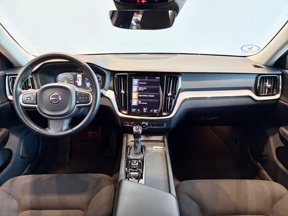 Volvo V60 2,0 T5 250 Momentum aut. 5d
