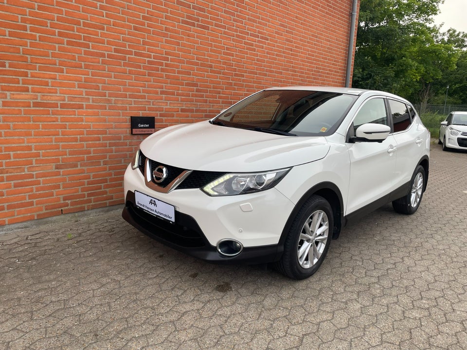 Nissan Qashqai 1,2 Dig-T 115 N-Connecta 5d