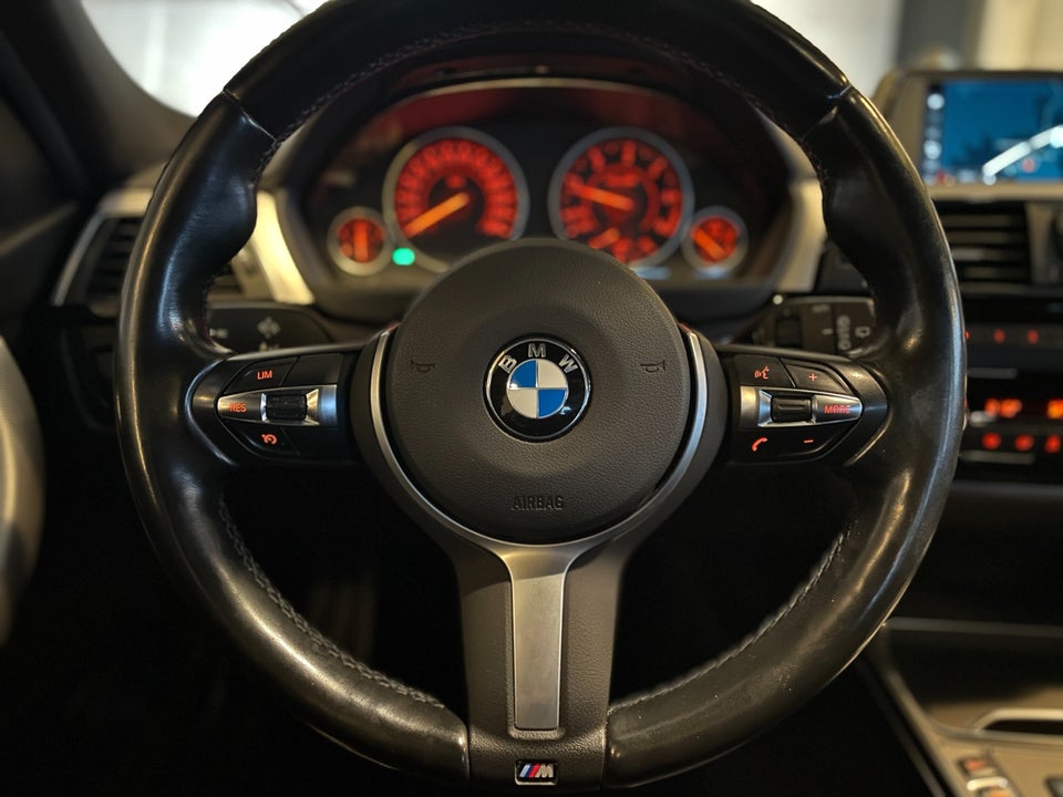 BMW 320d 2,0 Touring M-Sport aut. 5d