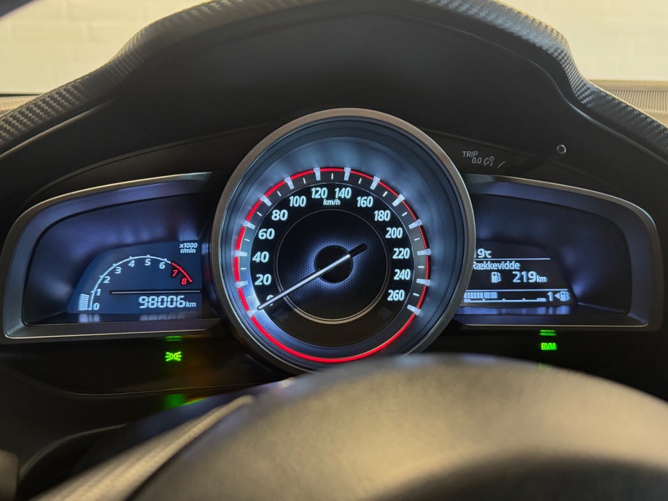 Mazda 3 1,5 SkyActiv-G 100 Vision 4d
