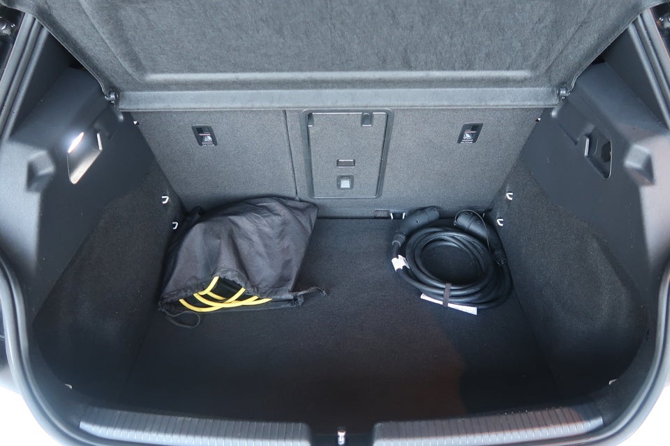 VW ID.3 58 Pro Performance Tech 5d