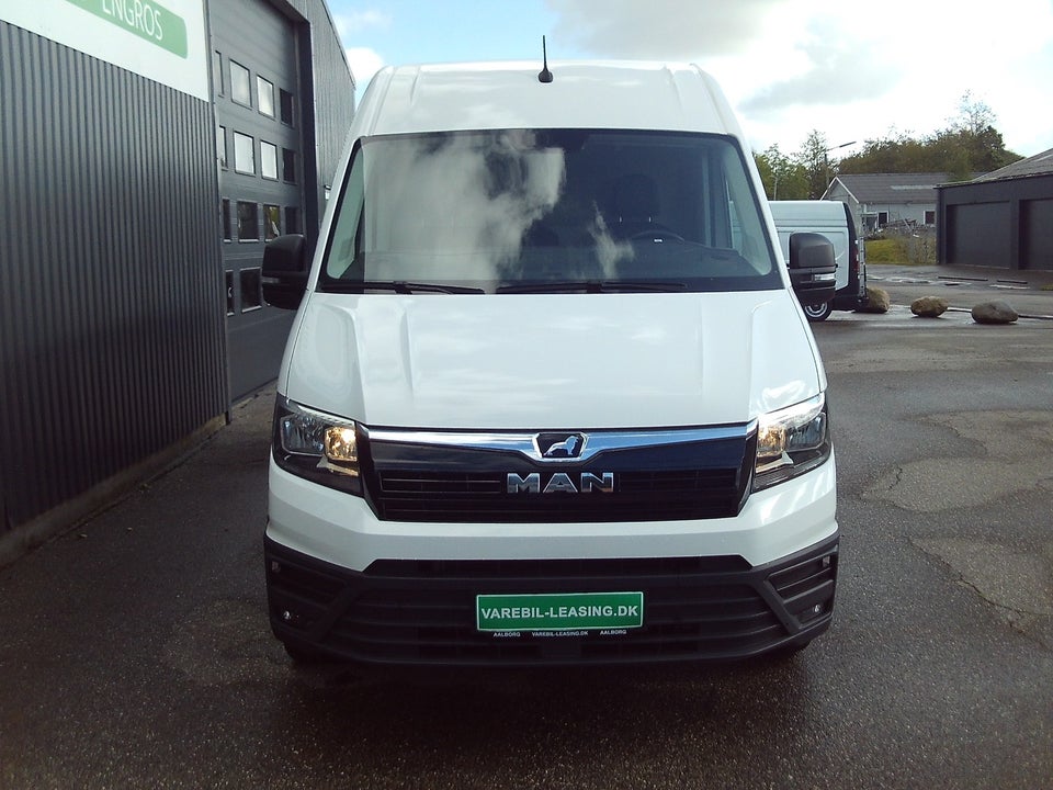 MAN TGE 2,0 3.180 Kassevogn L3H3 aut. FWD